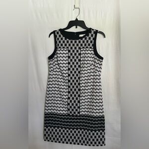 London Times - Elegant Black and White Sleeveless Dress